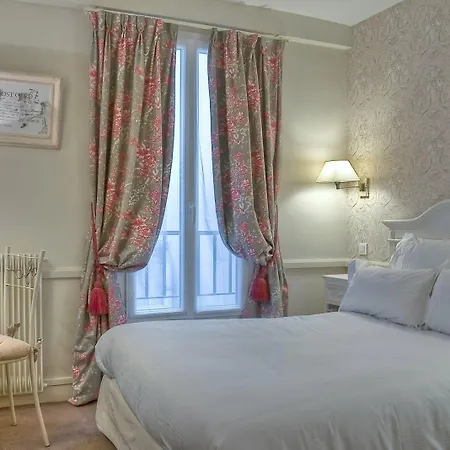 De La Motte Picquet Hotel