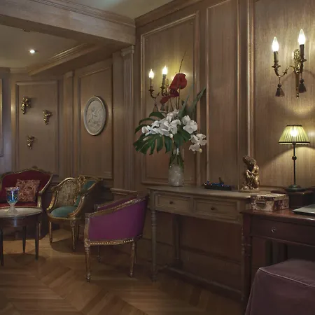De La Motte Picquet Hotel 3*