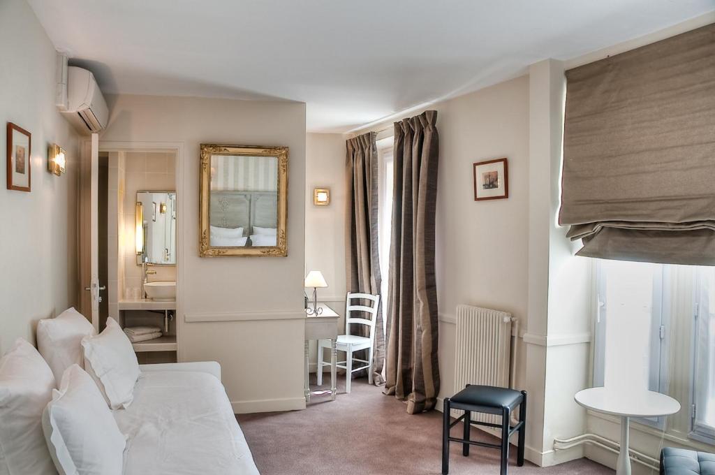 De La Motte Picquet Hotel 3*